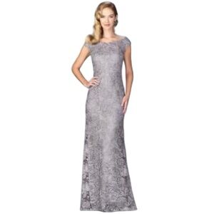 NWT LaFemme Metallic Floral Lace Bateau Neck Cap Sleeve Gown Formal Wedding